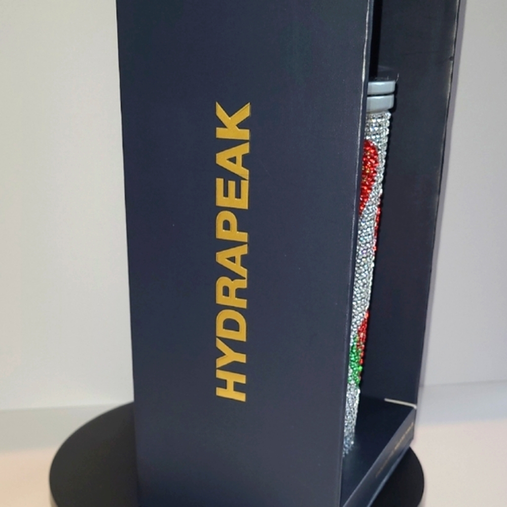 Hydrapeak Limited Edition Strawberry Tumbler - Picture 4 of 5